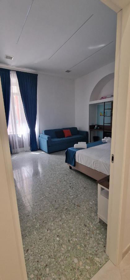 Appartamento B&B La Dimora Di Parthenope Наполи Екстериор снимка