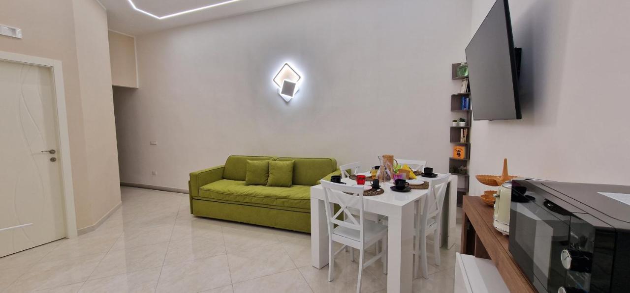 Appartamento B&B La Dimora Di Parthenope Наполи Екстериор снимка