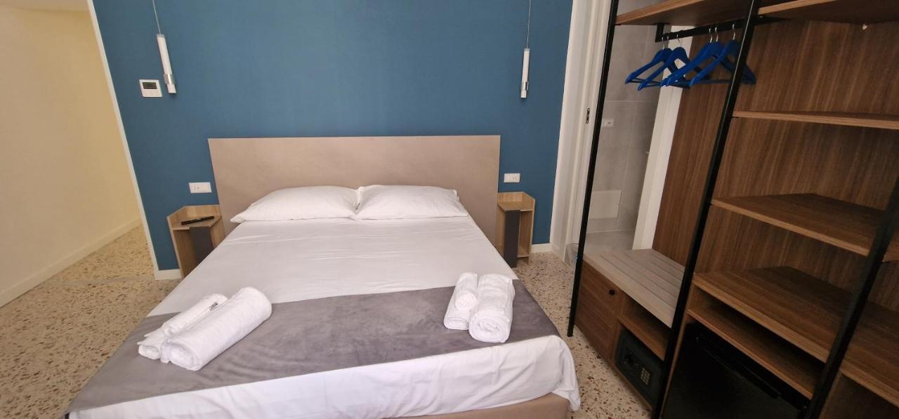 Appartamento B&B La Dimora Di Parthenope Наполи Екстериор снимка